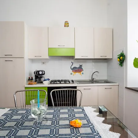 Via Del Mare Appartement *